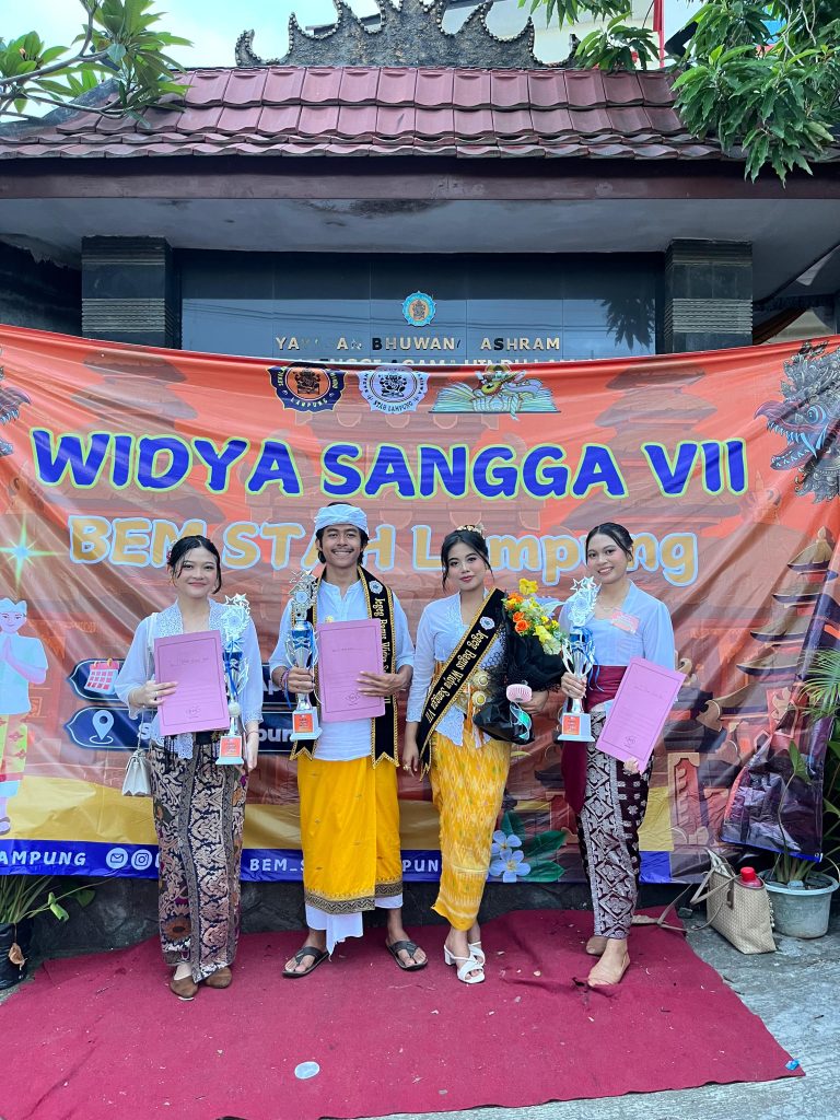 UKM Hindu Universitas Lampung Raih Prestasi pada Ajang Widya Sangga VII   